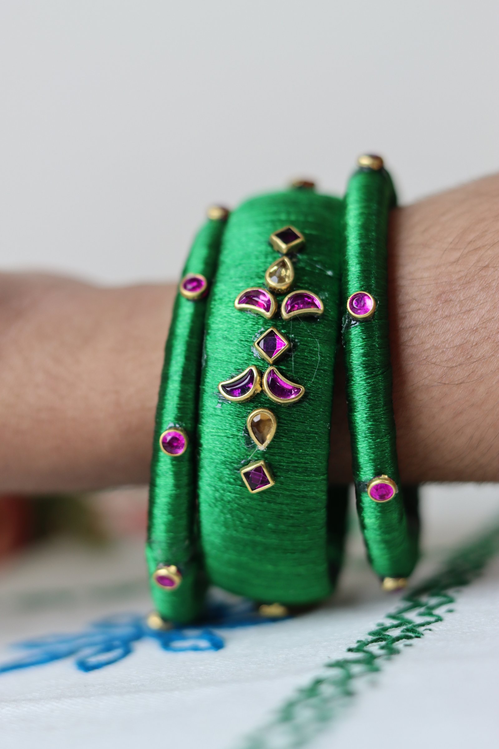 Emerald Green Silk Kundan Bangles