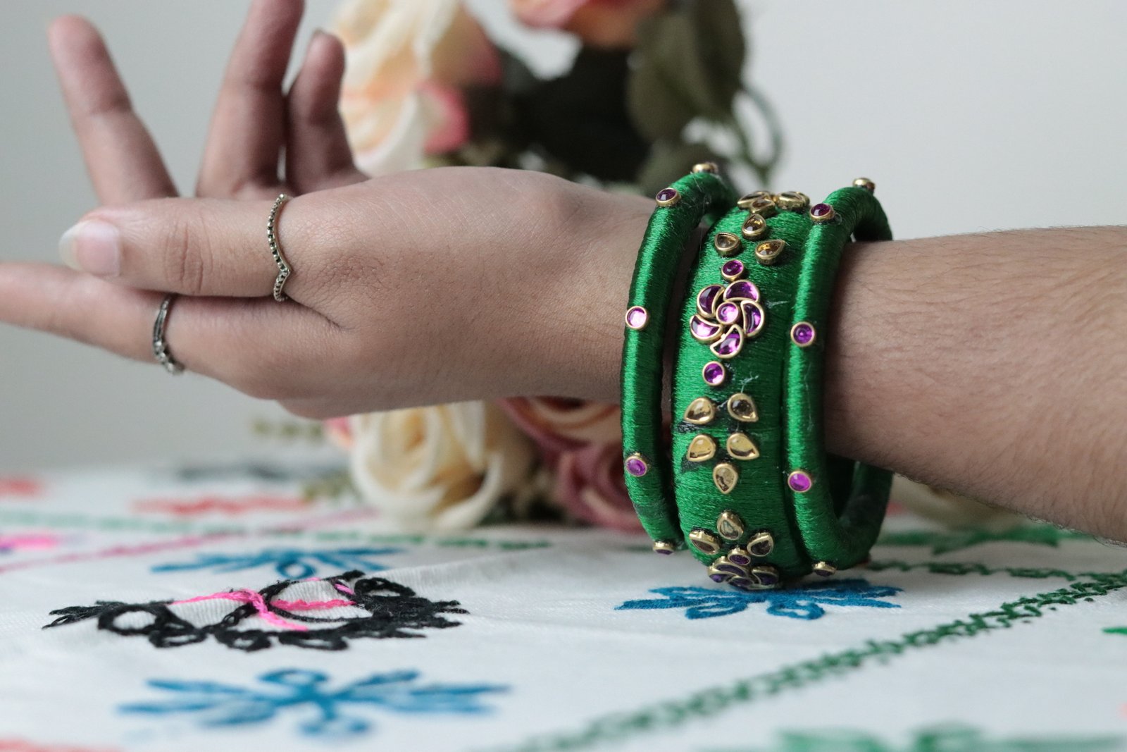 Emerald Green Silk Kundan Bangles