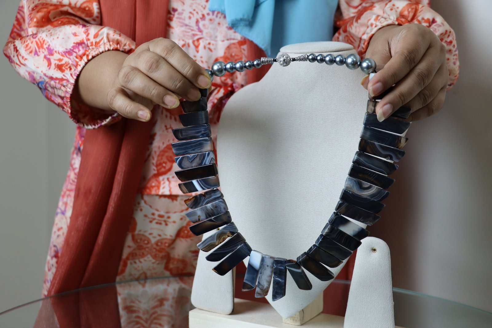Natural Banded Agate Slice & Pearl Statement Necklace