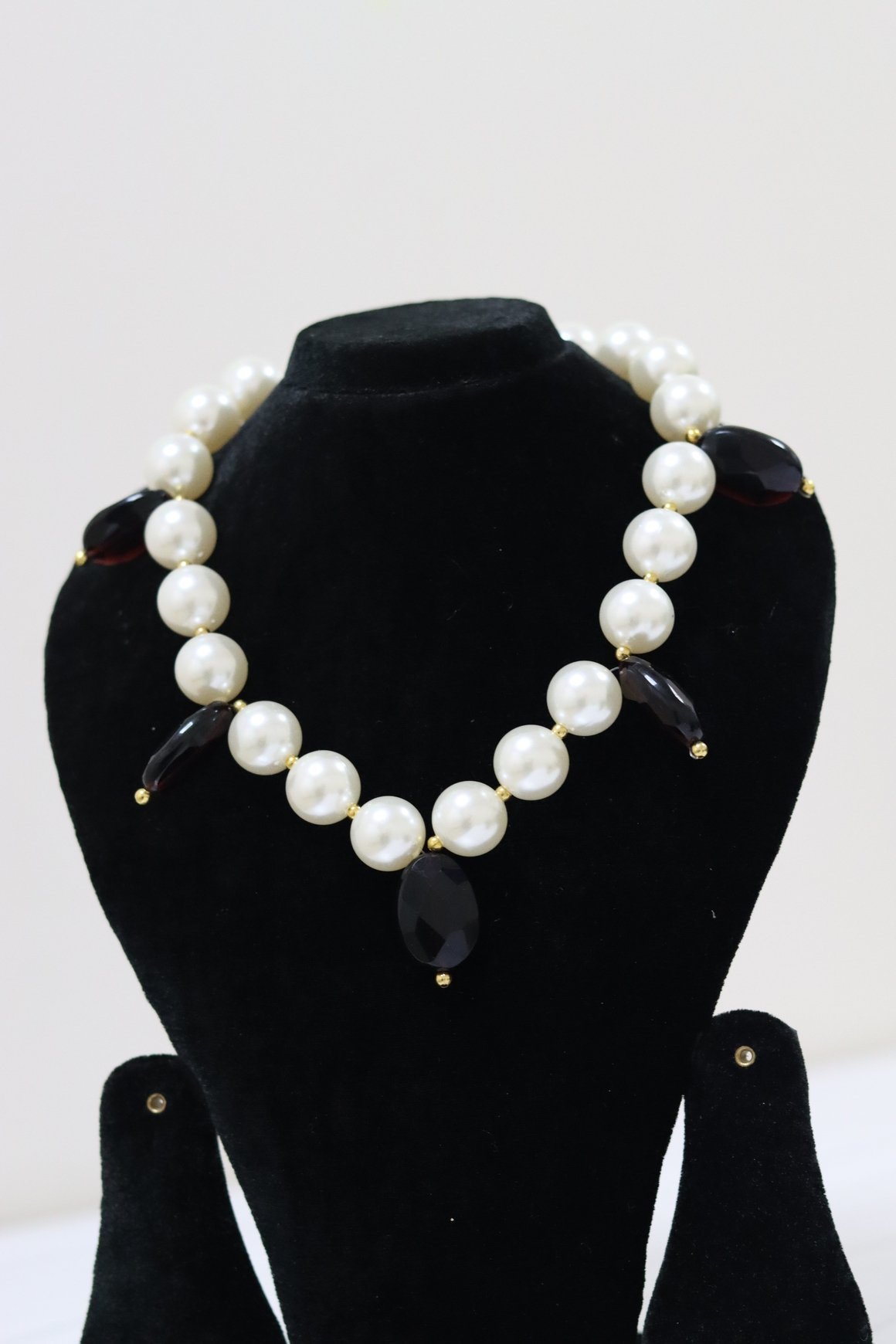 Black Gem & Pearl Necklace