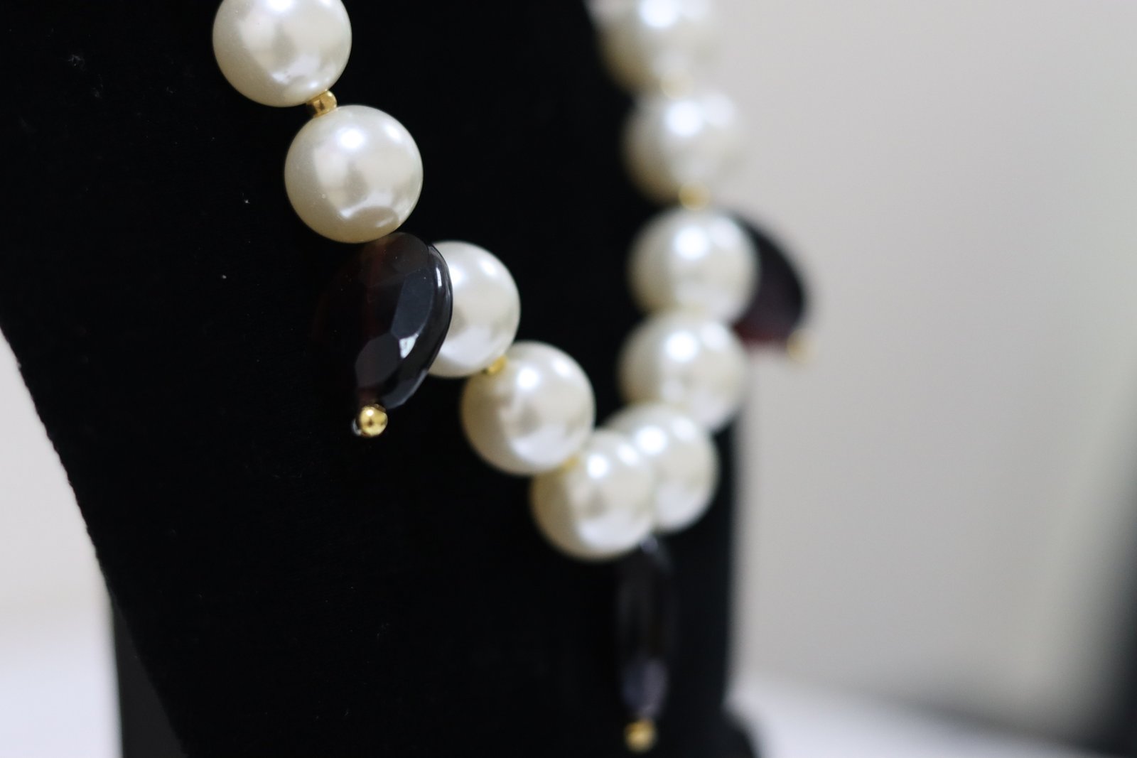 Black Gem & Pearl Necklace