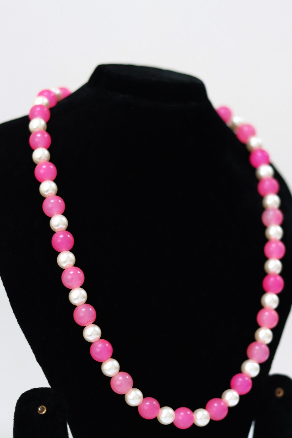 Pink & White Pearl Necklace
