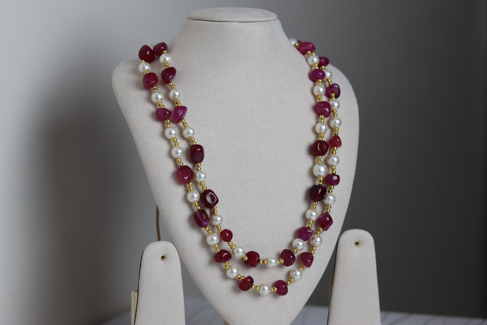 Ruby Pearl Luxe