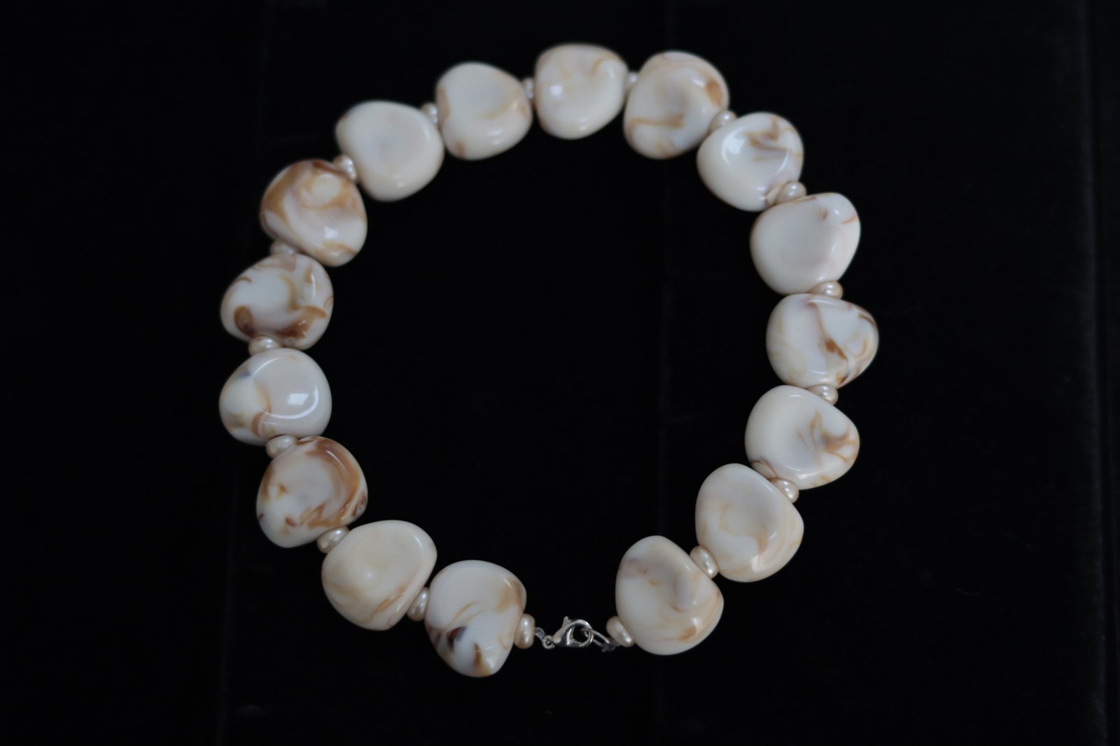 Marbled Resin & Pearl Strand Necklace