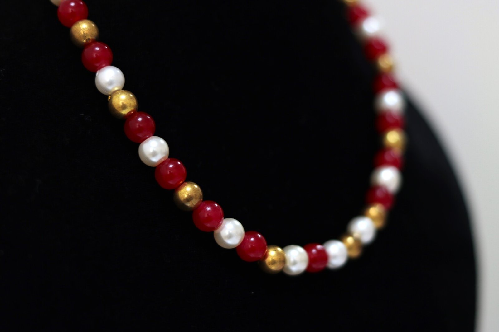 Red & Gold Pearl Choker