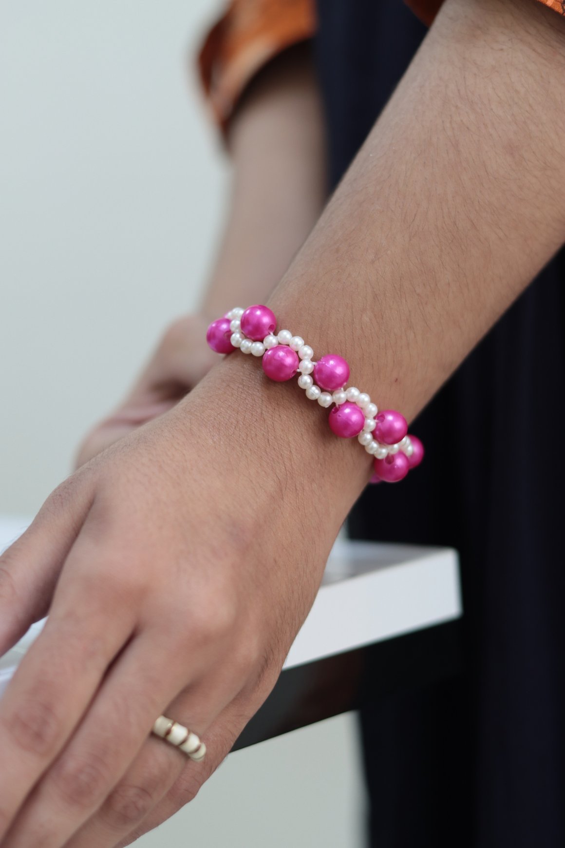 Pink & White Pearl Mesh Bracelet