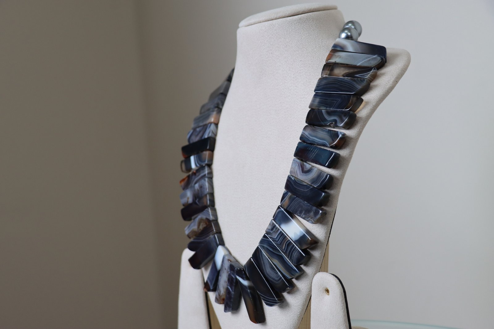 Natural Banded Agate Slice & Pearl Statement Necklace