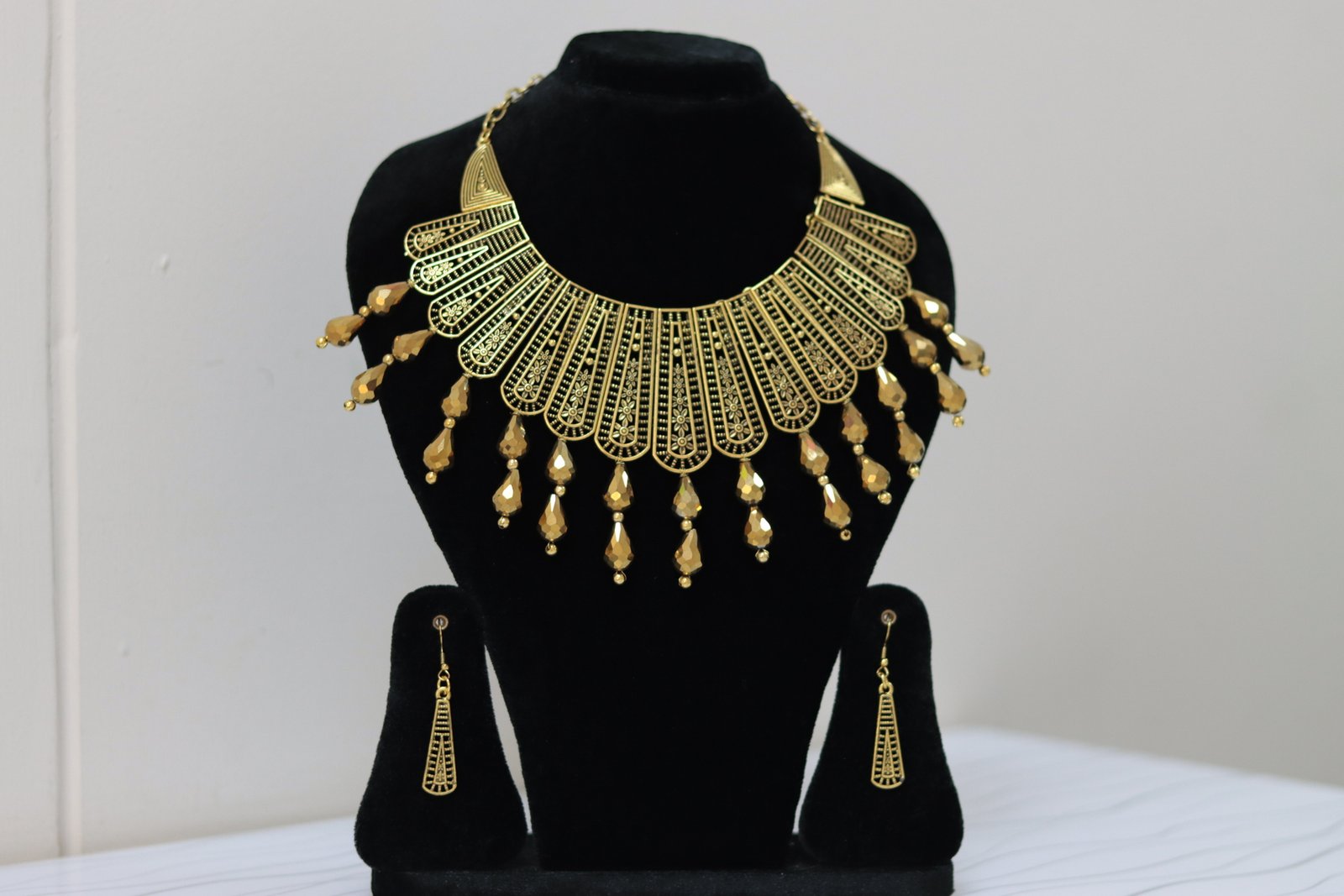 Golden Filigree Statement Choker Set
