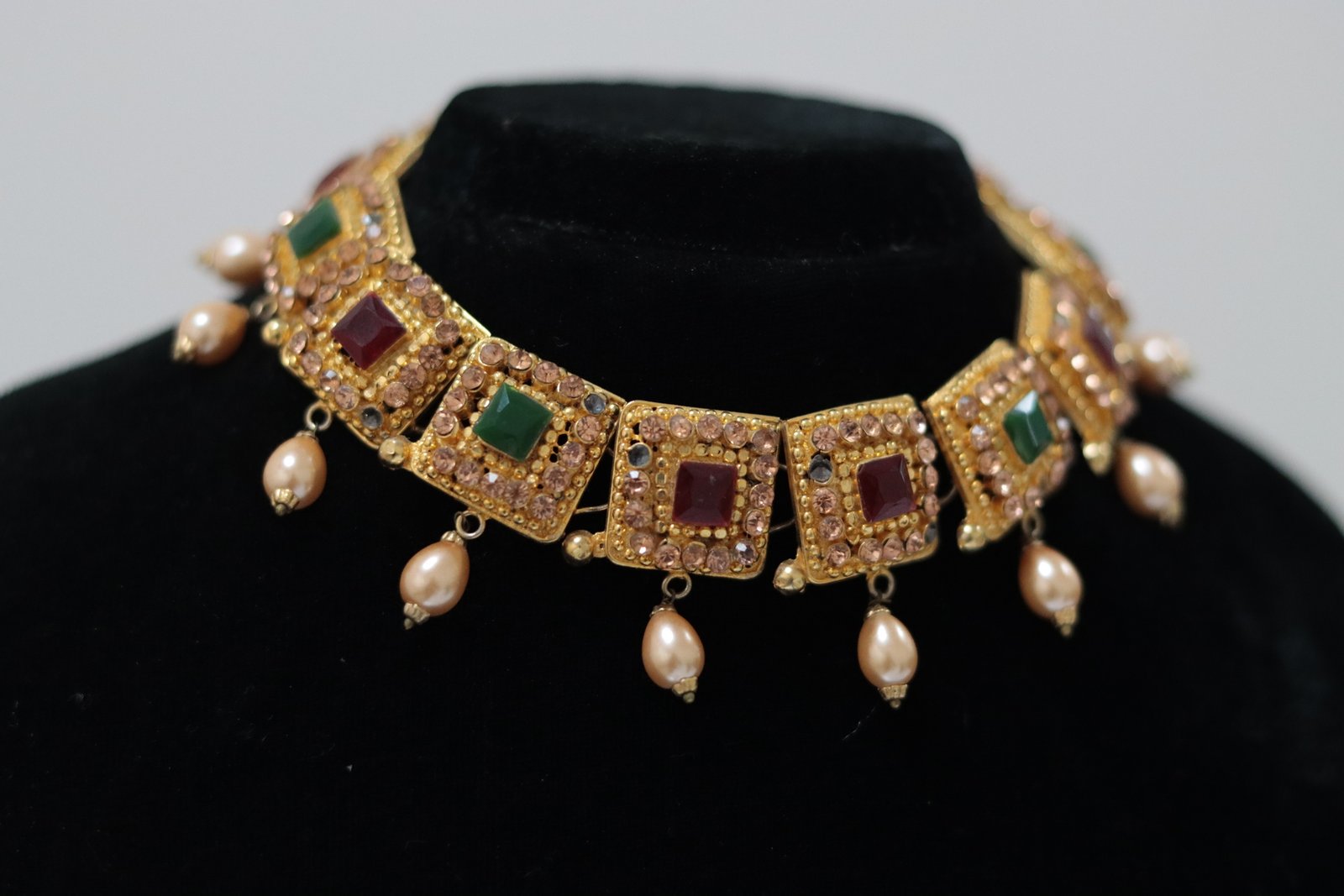 Royal Kundan & Pearl Choker
